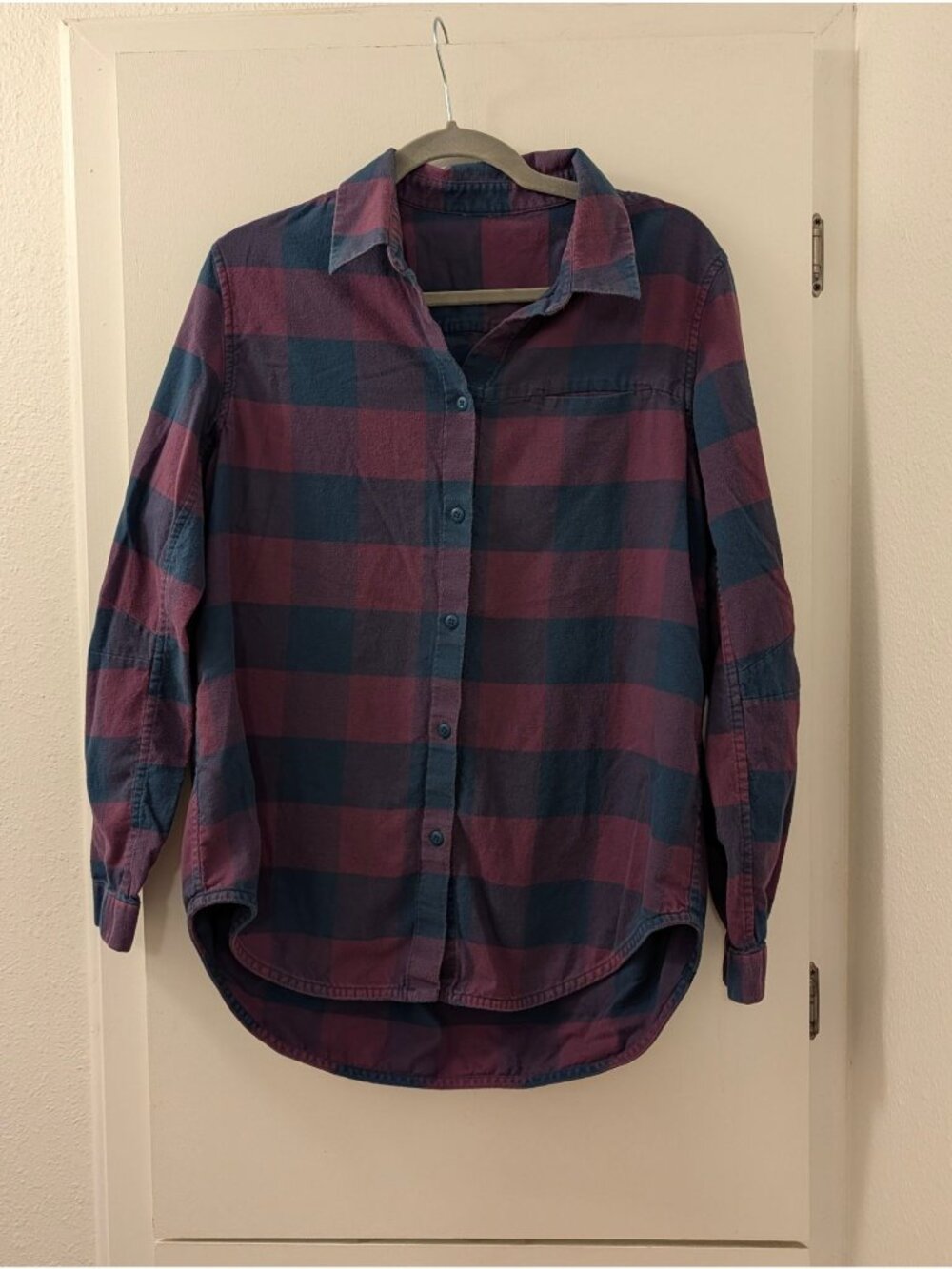 Lululemon Full Day Ahead Shirt Checkered Button-Up Flannel Shirt Burgundy & Navy